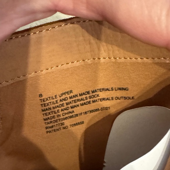 Universal Thread Tan Boots NEW with memory foam - Picture 7 of 7